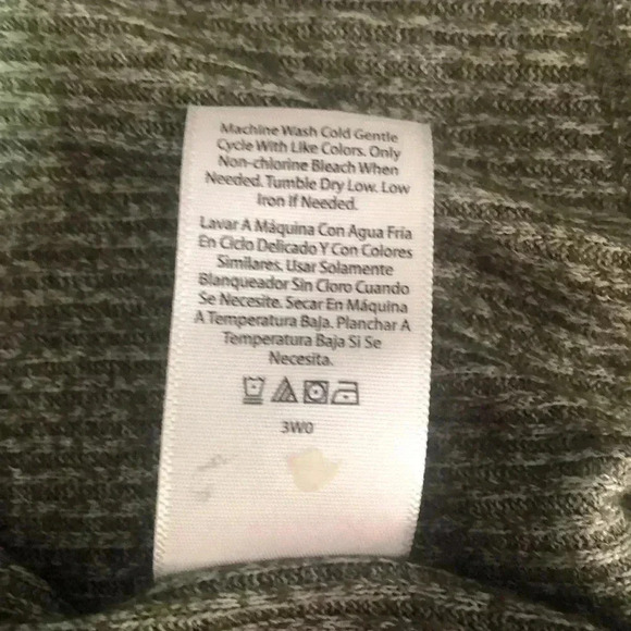 Terra & sky 1X heathered olive green top/blouse plus size - Picture 10 of 11